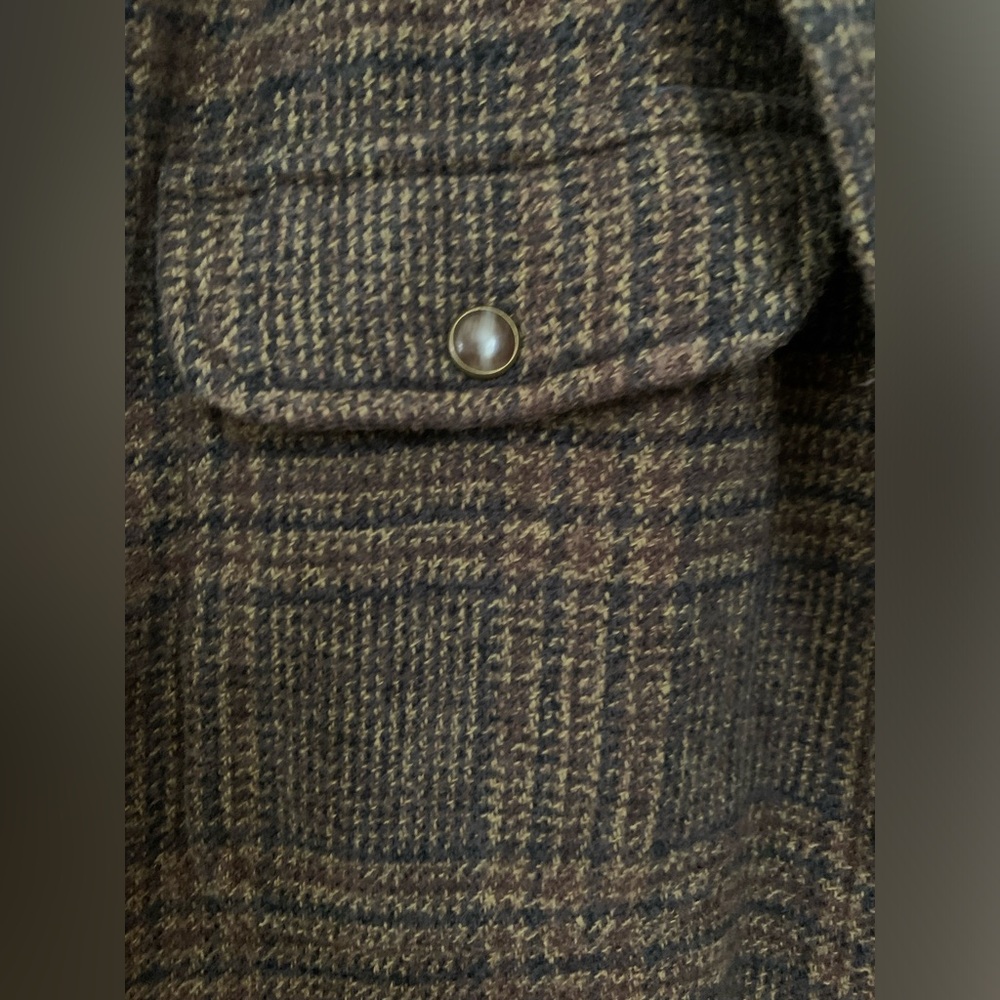 Proper Cloth Snap button down - Picture 5 of 7